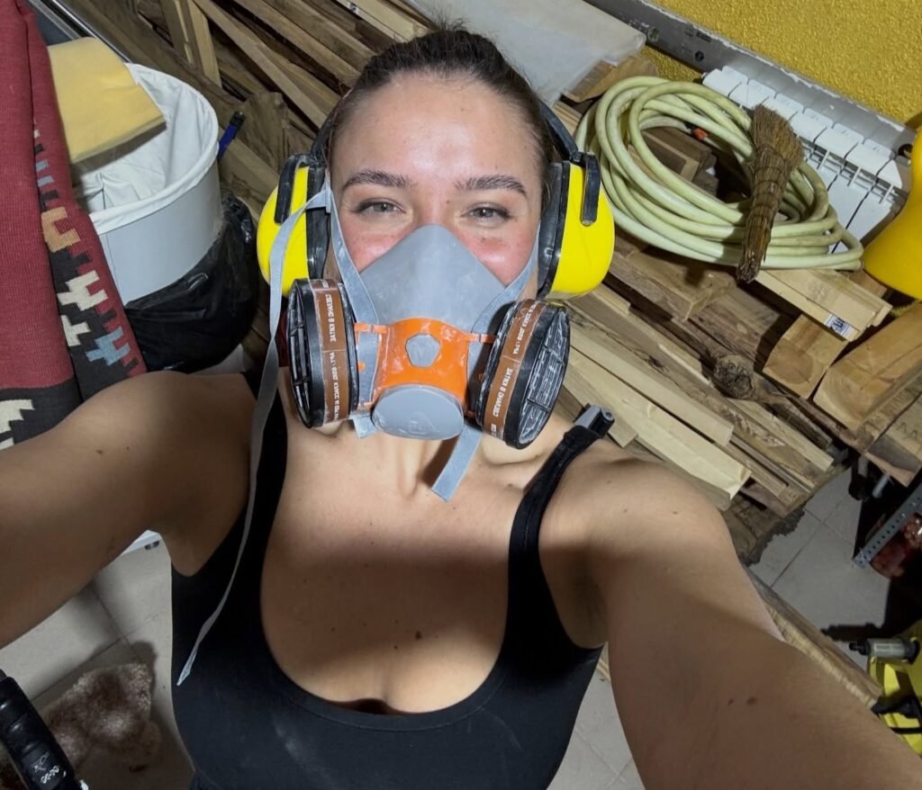 Bio-artist Dasha Plesen grows microorganisms into art