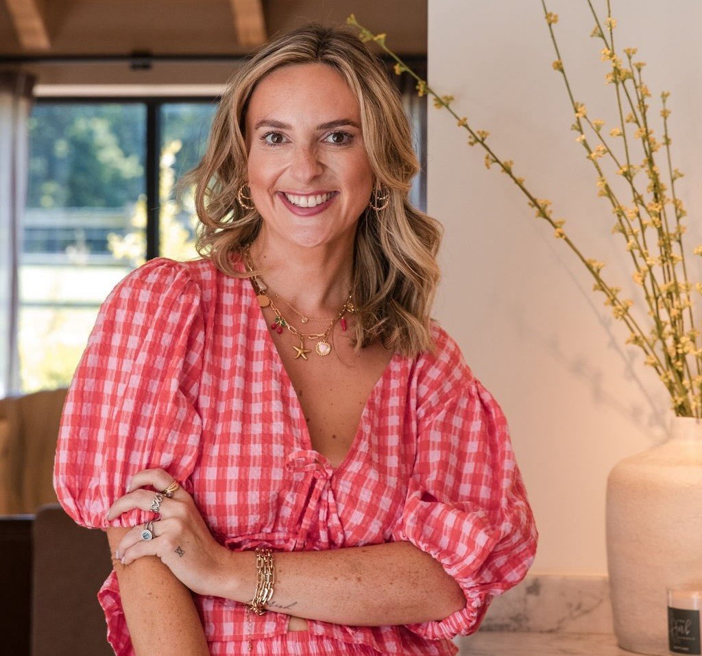 Holly Wood found a near-mint Kate Spade crossbody bag in a charity shop