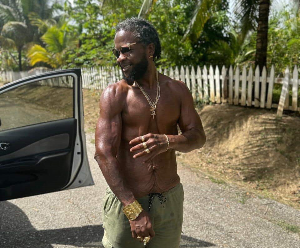 Kashif Rodney weighed 40st when he fell doing laundry and needed six firefighters to get him to hospital