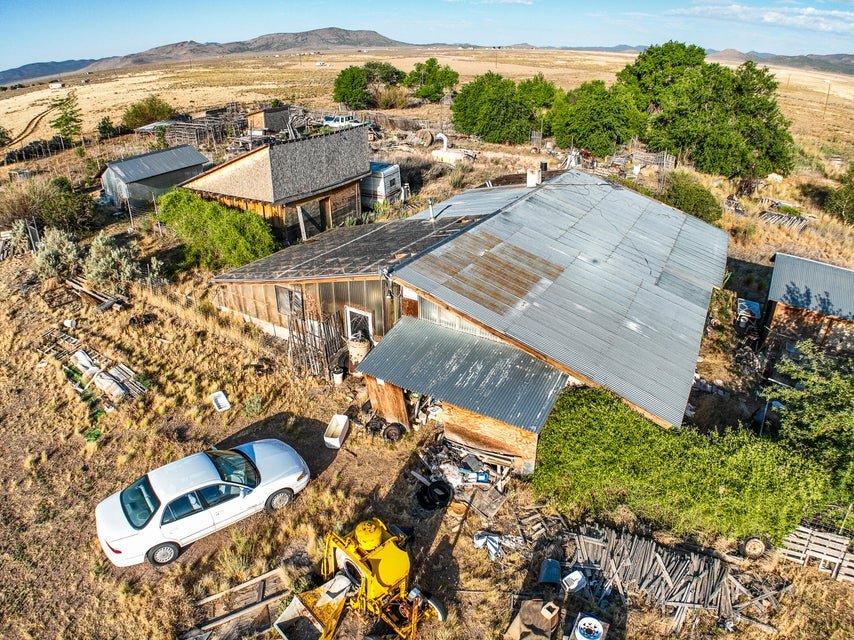 fortified two-bed hideaway on 25 acres in Utah comes with two kitchens, a private well, a camera system