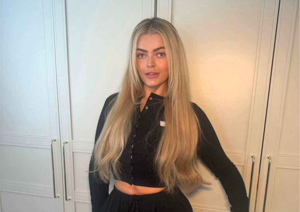 Ellie Jefferies lost 12 stone and stunned millions on TikTok with her resemblance to Margot Robbie