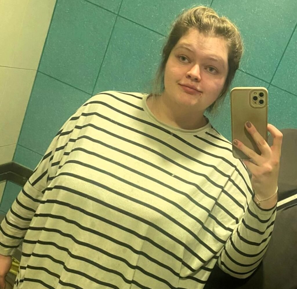 Ellie Jefferies lost 12 stone and stunned millions on TikTok with her resemblance to Margot Robbie