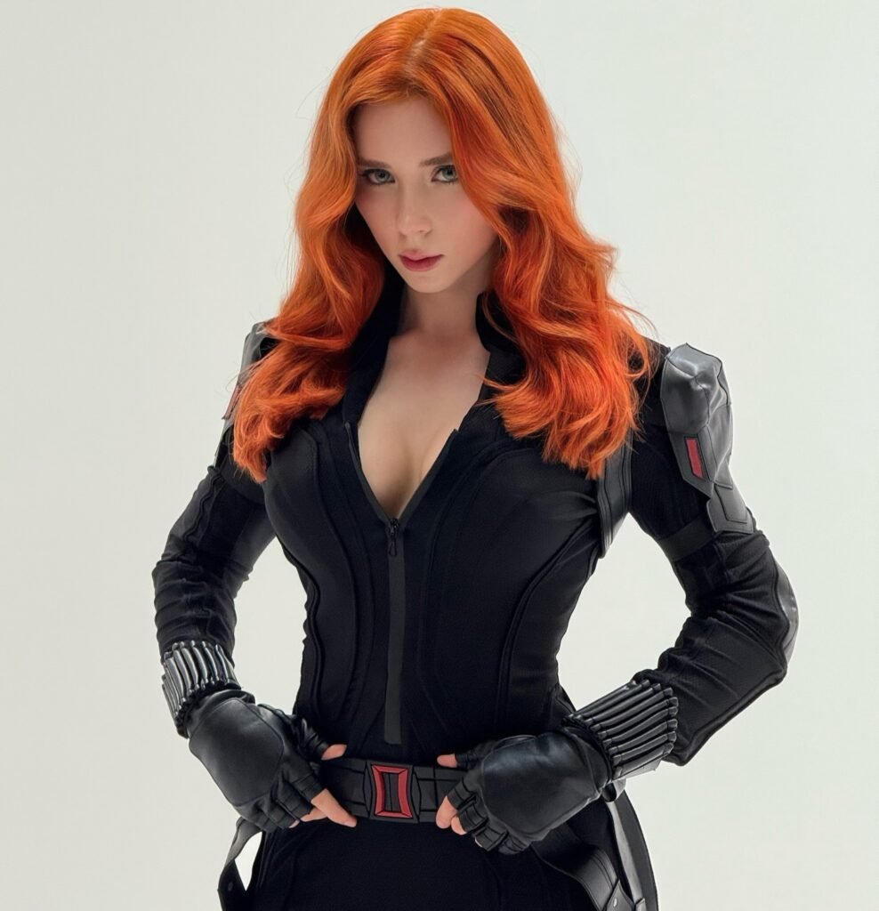 onyfans model Sweetie Fox position for a photo