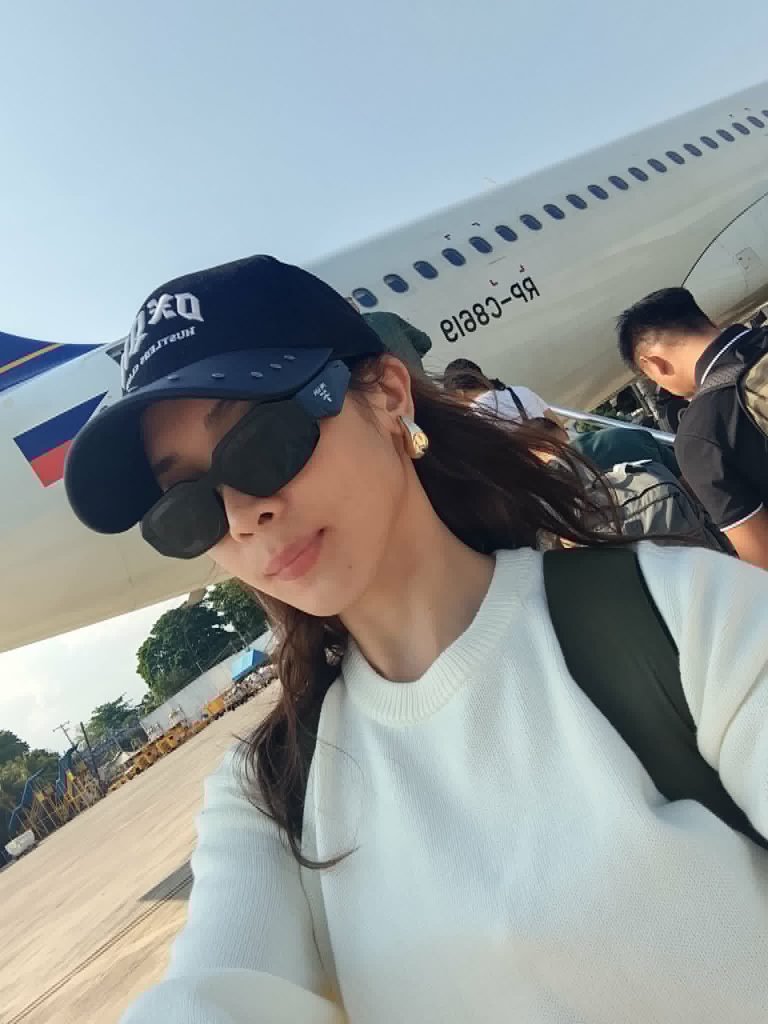 Xianelle Lopez boarded a routine Philippine Airlines flight