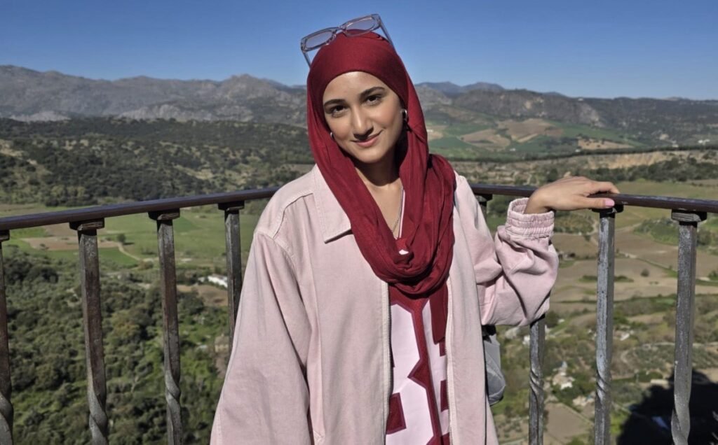 Passengers were stuck on grounded planes for over three hours in 21C heat after Birmingham airport