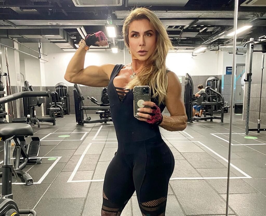 Fitness influencer Andrea Sunshine, 56