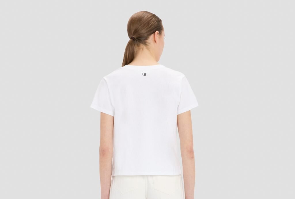 Victoria Beckham's new £150 white T-shirt looks remarkably similar to a £5 Primark version