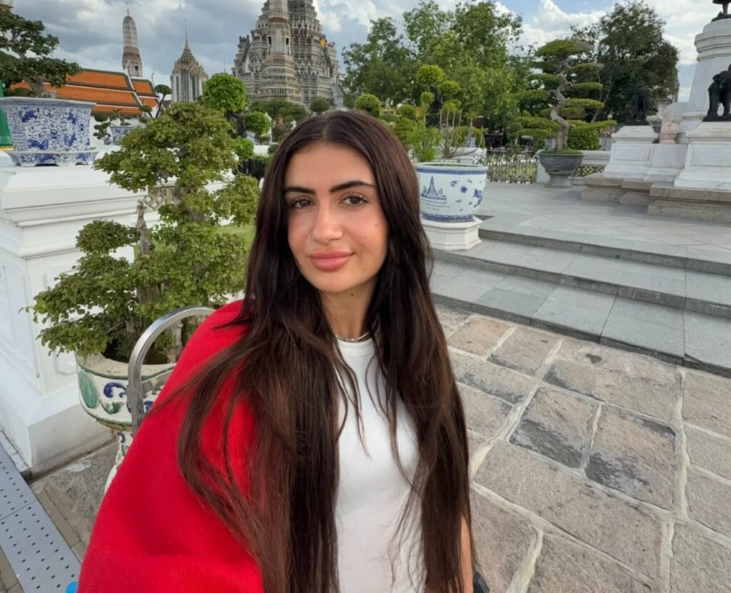 Oliwia Krol thought she was about to be arrested when staff held up a sign with her name at Bangkok airport