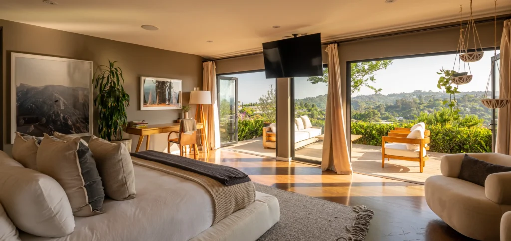 Chris Evans has cut £540,000 off his Hollywood Hills home after it failed to sell