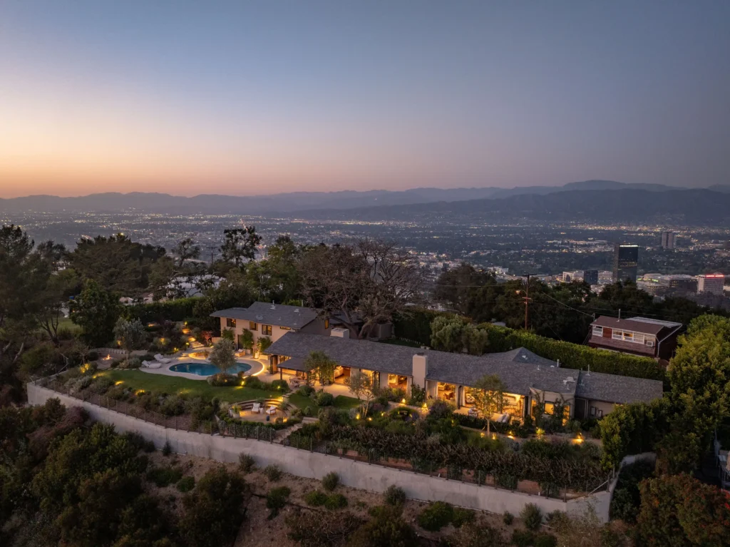Chris Evans has cut £540,000 off his Hollywood Hills home after it failed to sell