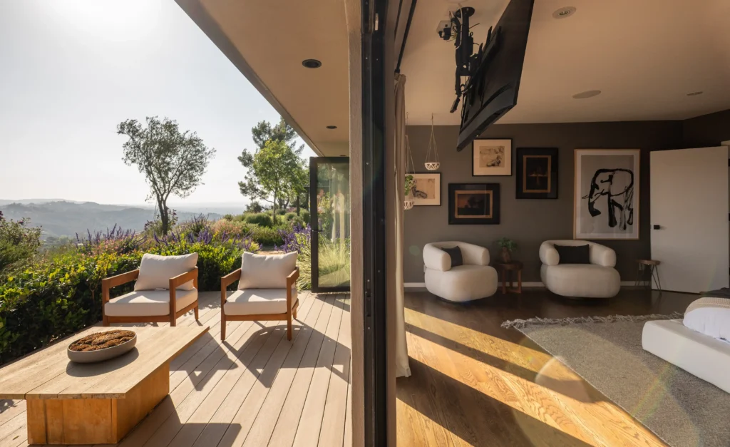 Chris Evans has cut £540,000 off his Hollywood Hills home after it failed to sell
