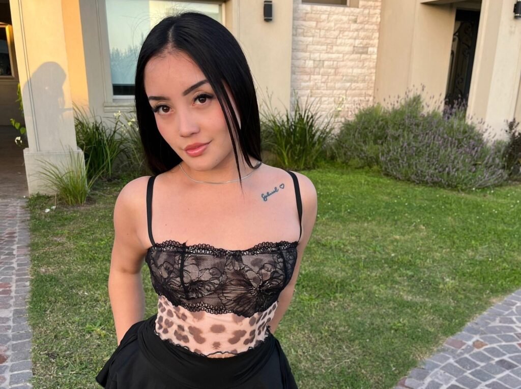 Nicole Verón was sacked from the police over OnlyFans