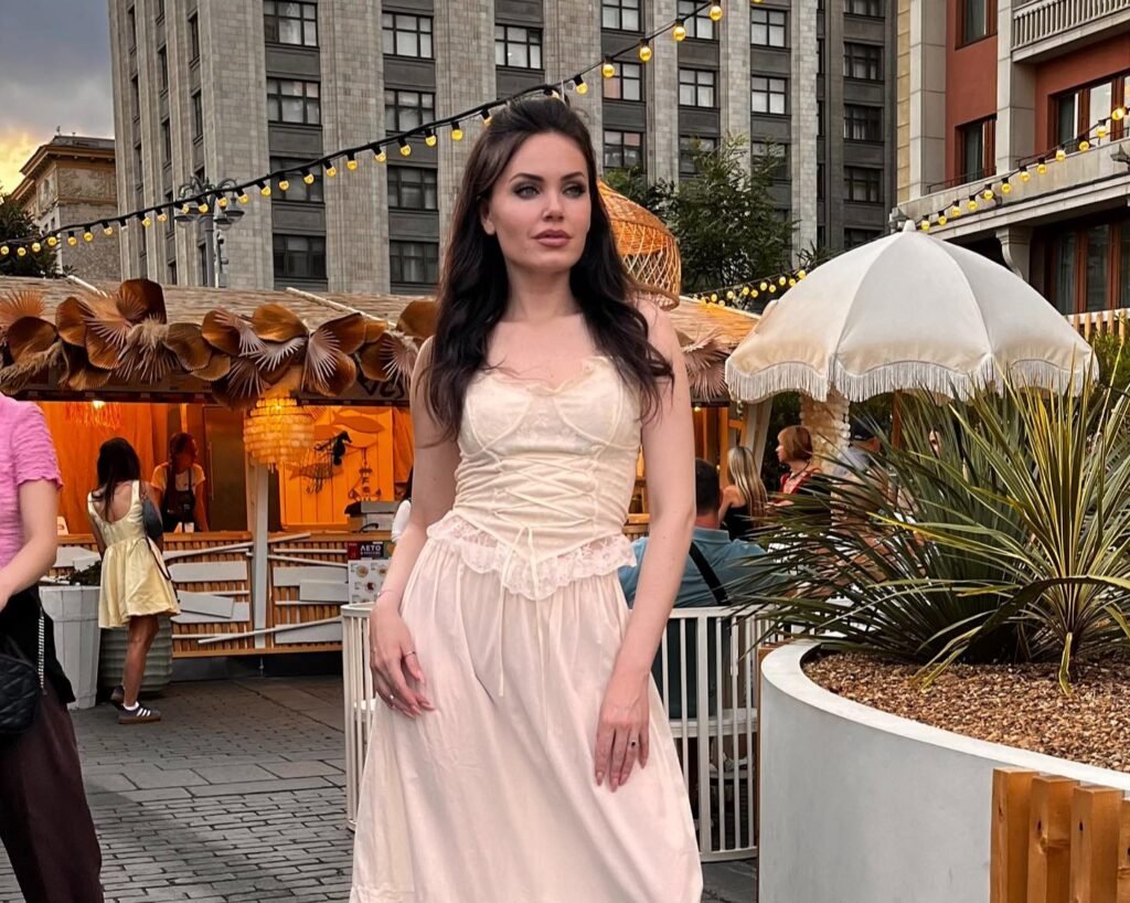 Russian influencer Tatiana Duka posted one clip and went viral for her uncanny likeness to Angelina Jolie