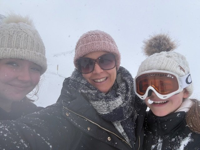 Georgie flew her teenage daughters to Austria for a 24-hour coolcation so they'd finally see snow