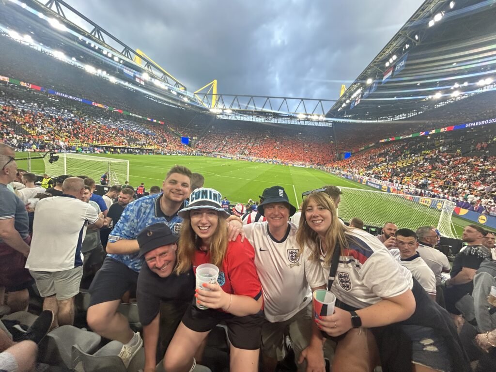 England superfan Sammie Bell is following the World Cup across America for just £3,100