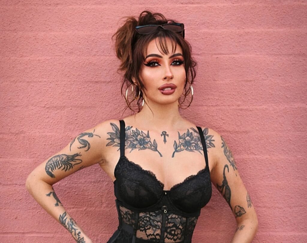 OnlyFans model Zeena Valvona posing for a photo