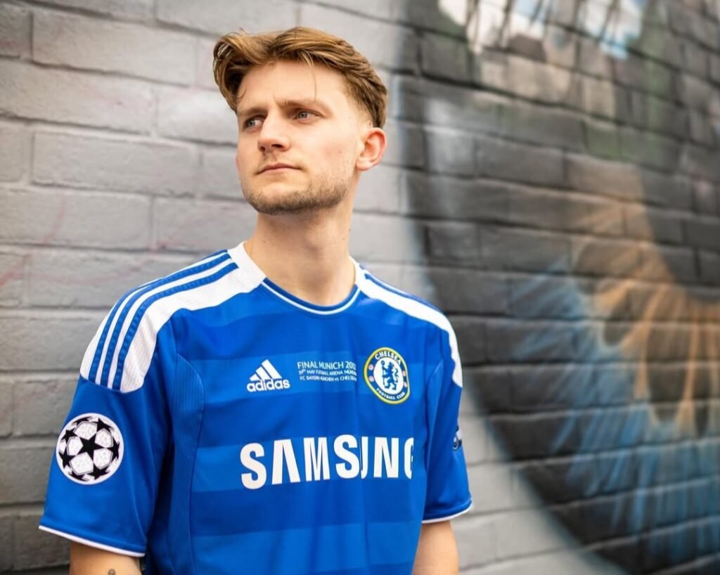 A collector with 300 shirts worth £30,000 says forgotten footy kits could be hiding in your loft right now