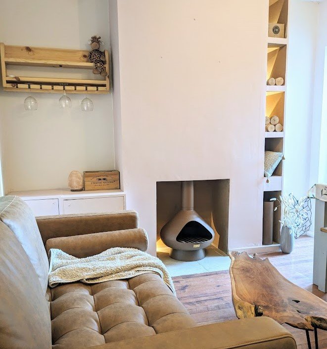 Philly Garrett makes £18,600 a year renting out her spare rooms