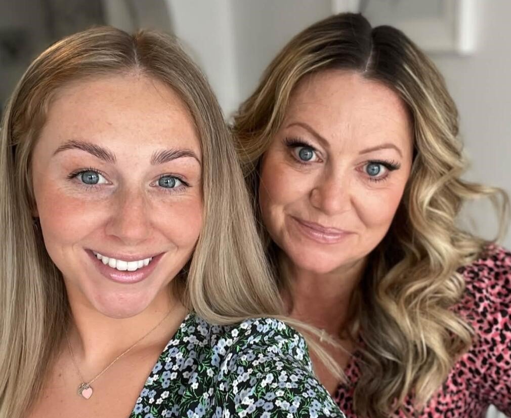 Beth Hackman shipped 8kg of clothes from the UK to Australia for £4 using a Vinted loophole