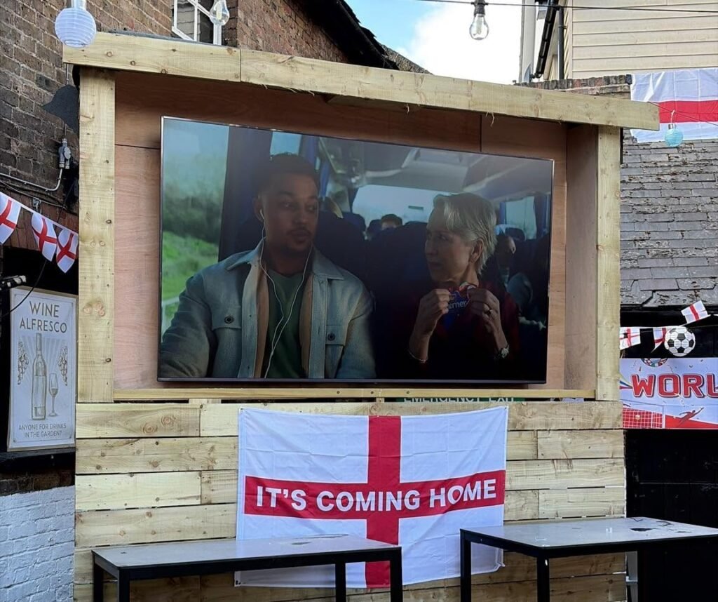 Wild footage shows a packed Hertfordshire pub throwing pints at 3am as 10-man England beat Mexico 3-2 in a World Cup thriller