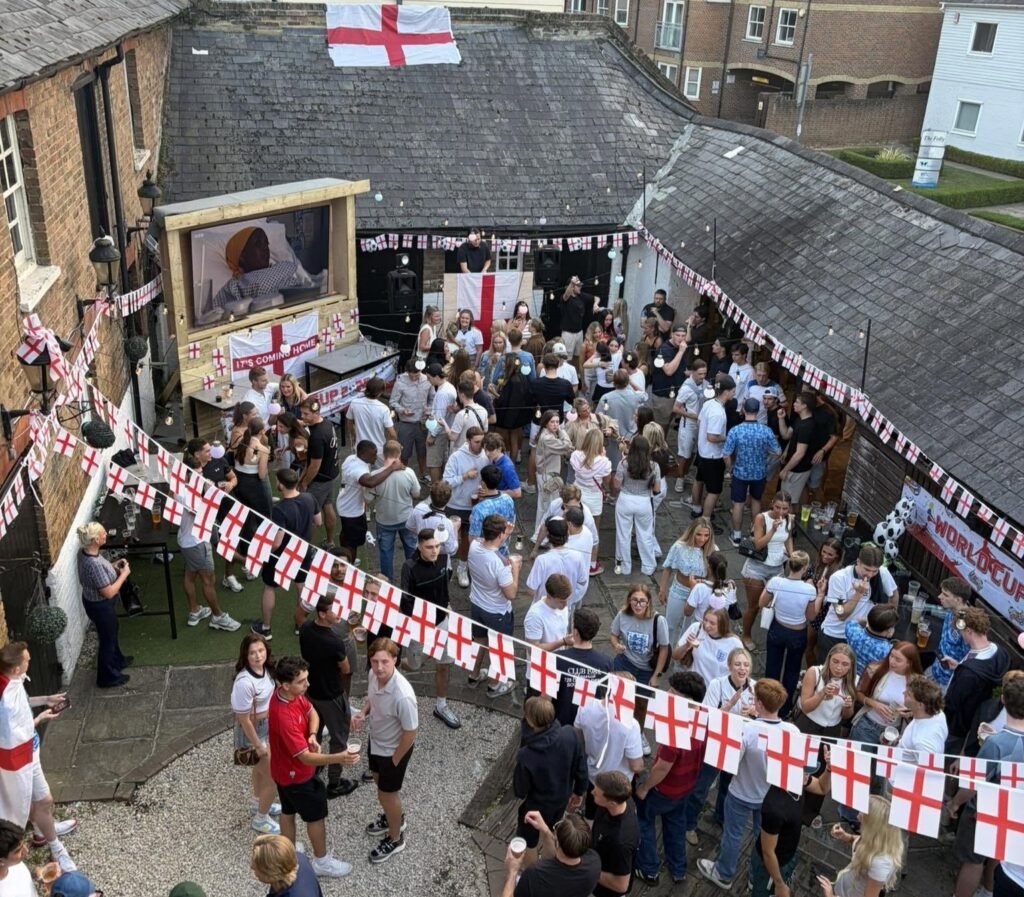 Wild footage shows a packed Hertfordshire pub throwing pints at 3am as 10-man England beat Mexico 3-2 in a World Cup thriller