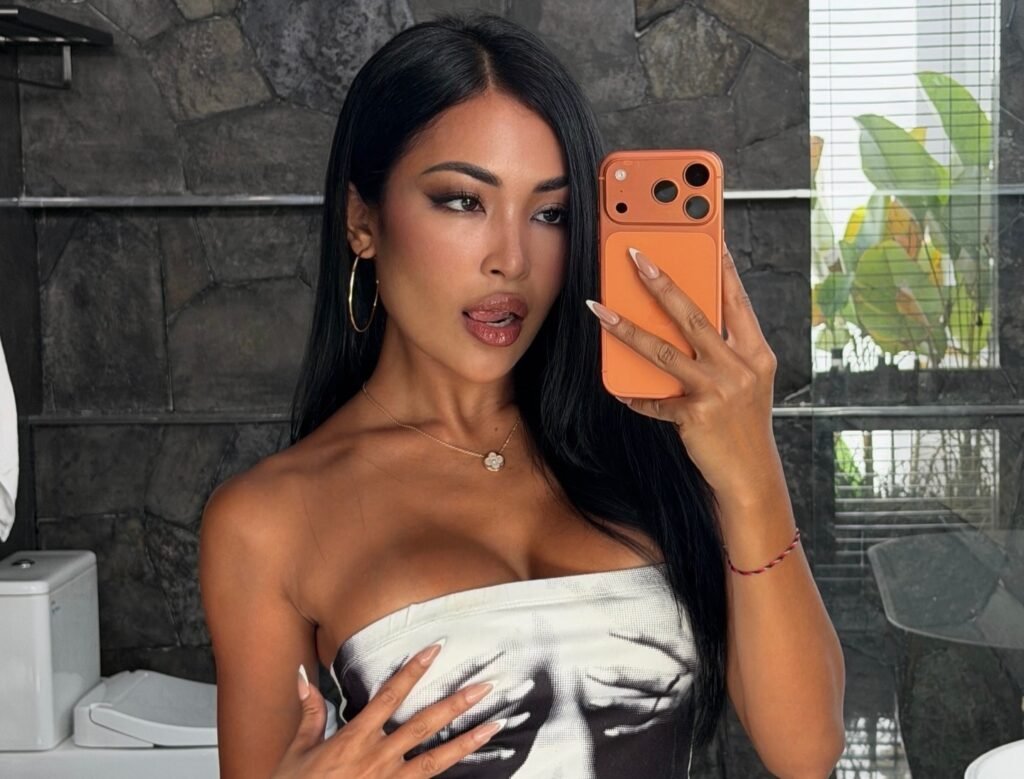 OnlyFans model Erzabel posing for a photo