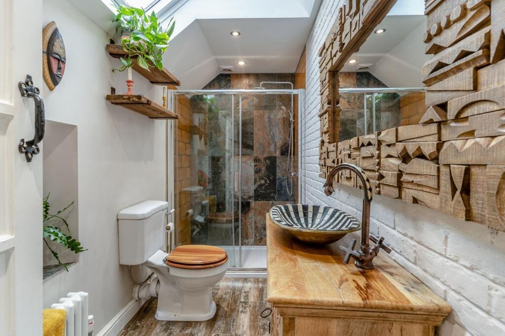 Charlotte Church has listed her 17th century Barry cottage for £695,000