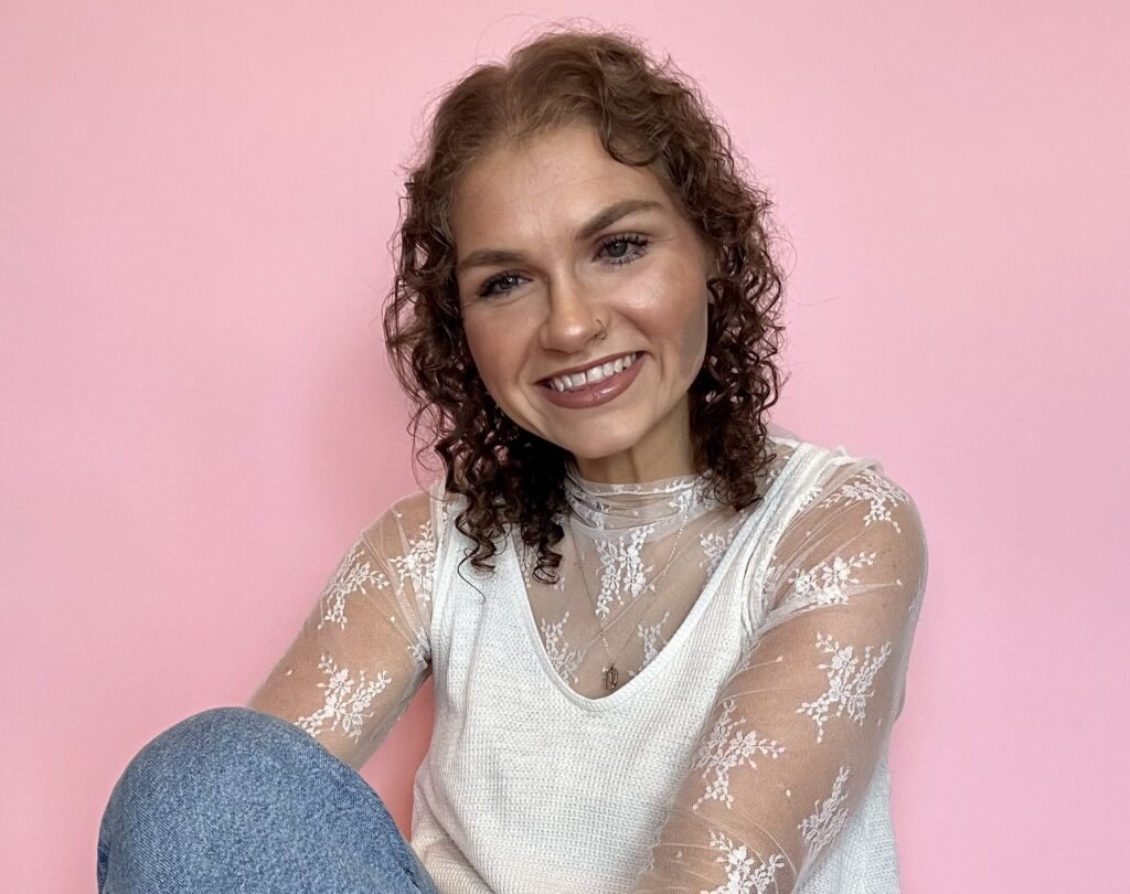 The internet has dubbed property manager Paige McKillip Zendaya's secret twin