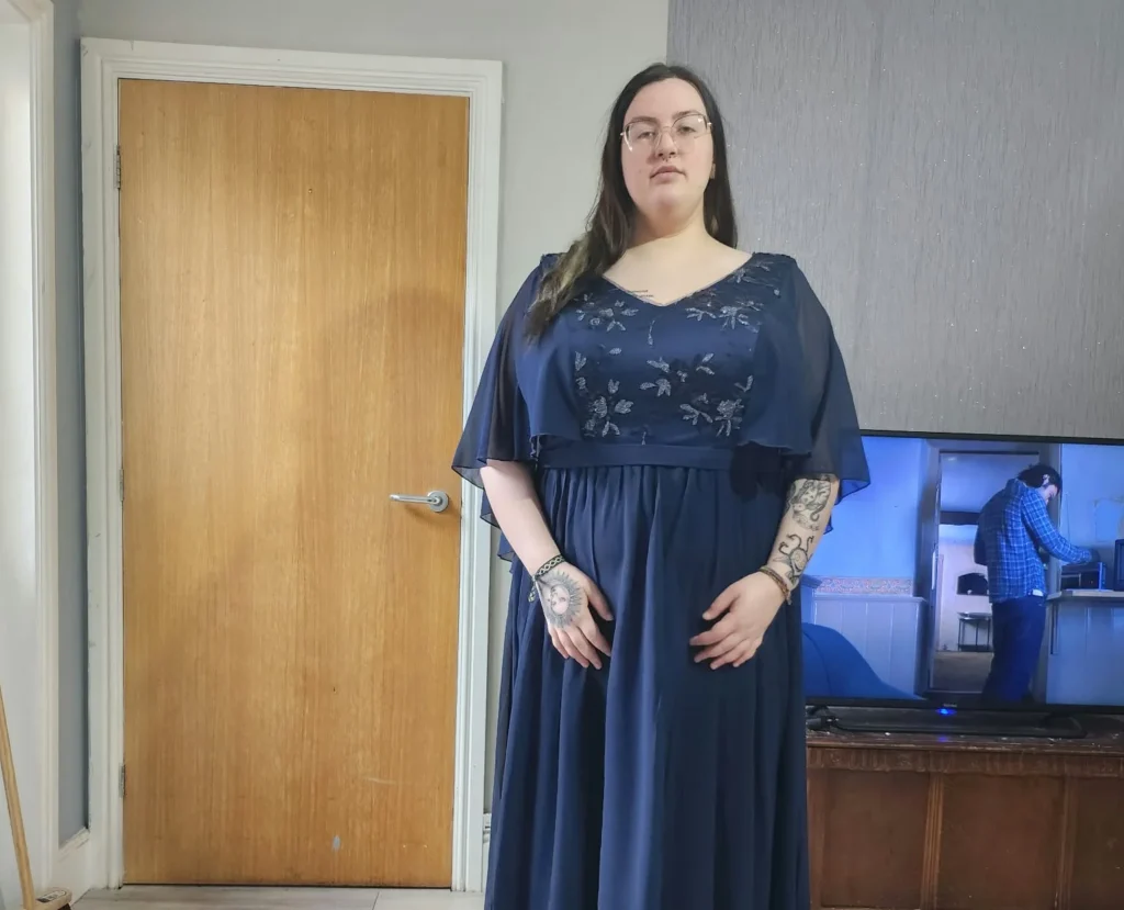 Woman with size K breasts wants them completely removed due to severe pain, £90 bras and constant unwanted attention from strangers in public.
