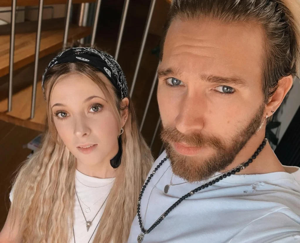 Josh Vow describes himself as the ultimate feminist while watching his girlfriend sleep with other men. Trolls call it cheating, but he says it's ethical non-monogamy.