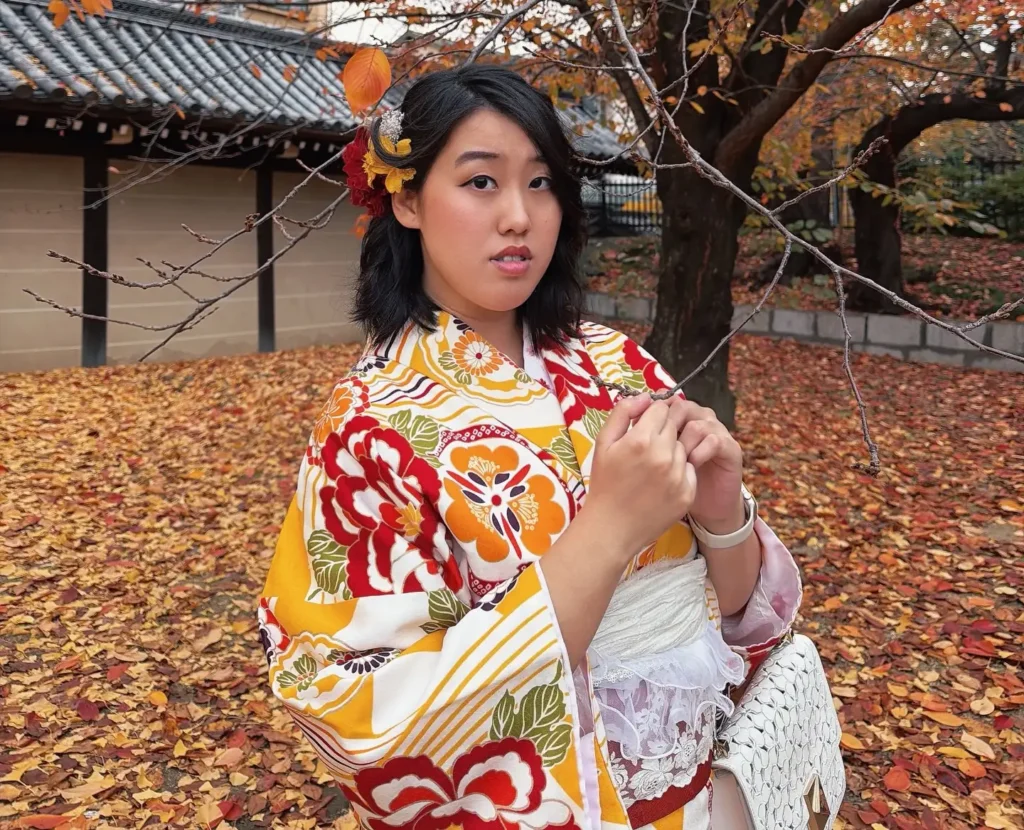 Texas model Uwu Tofu studied astrology to prove her friends wrong. It became her job - then her ticket to a £15,000-a-month career as an online creator.