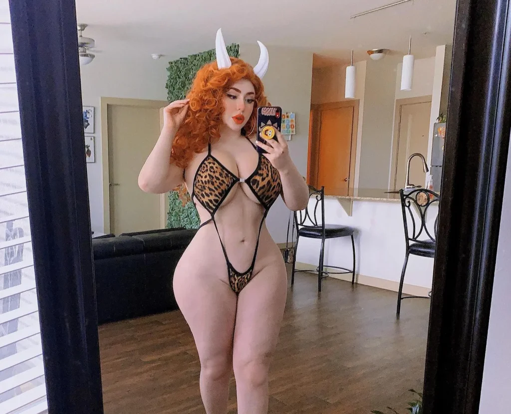 Dominatrix Juliette Michele runs a thriving business at convention booths where men pay for physical services - her bestselling offering is thigh headlocks, not kicks.