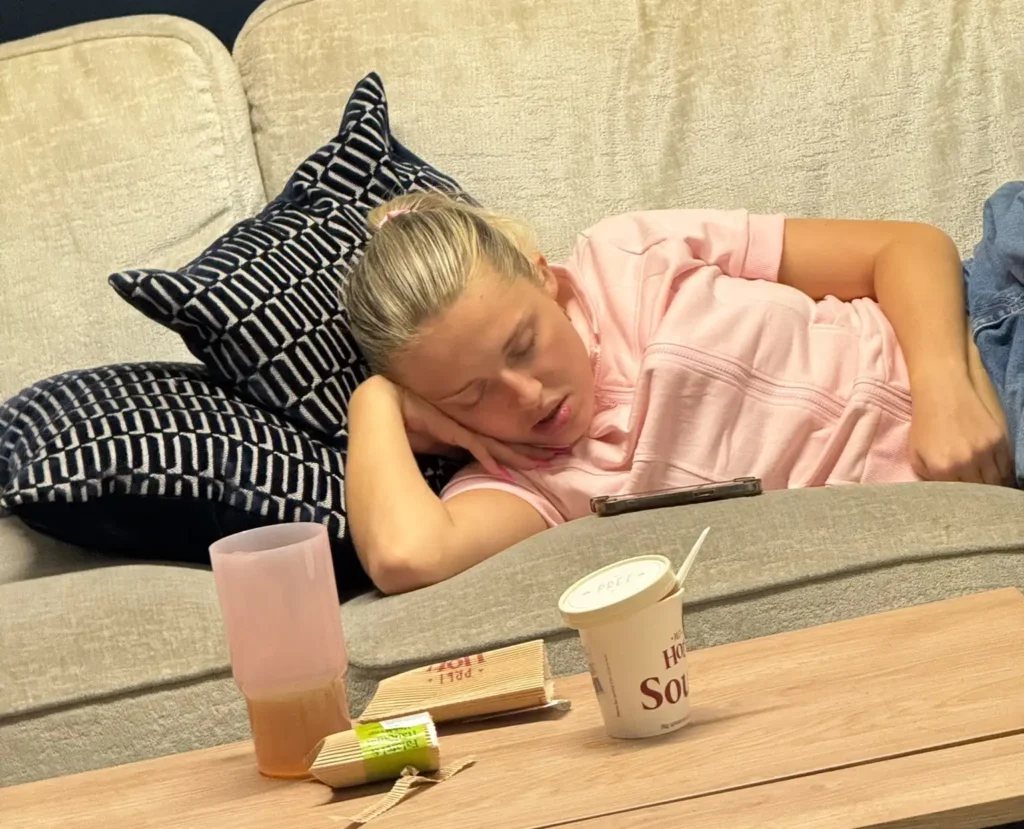 Young woman with narcolepsy reveals how she falls asleep anywhere - on dates, at work, even during exams - despite facing accusations of laziness and disbelief.